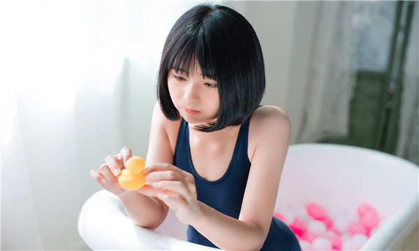 紫金标题：全面解读供卵试管代怀生子费用，助力不孕不育家庭实现梦想